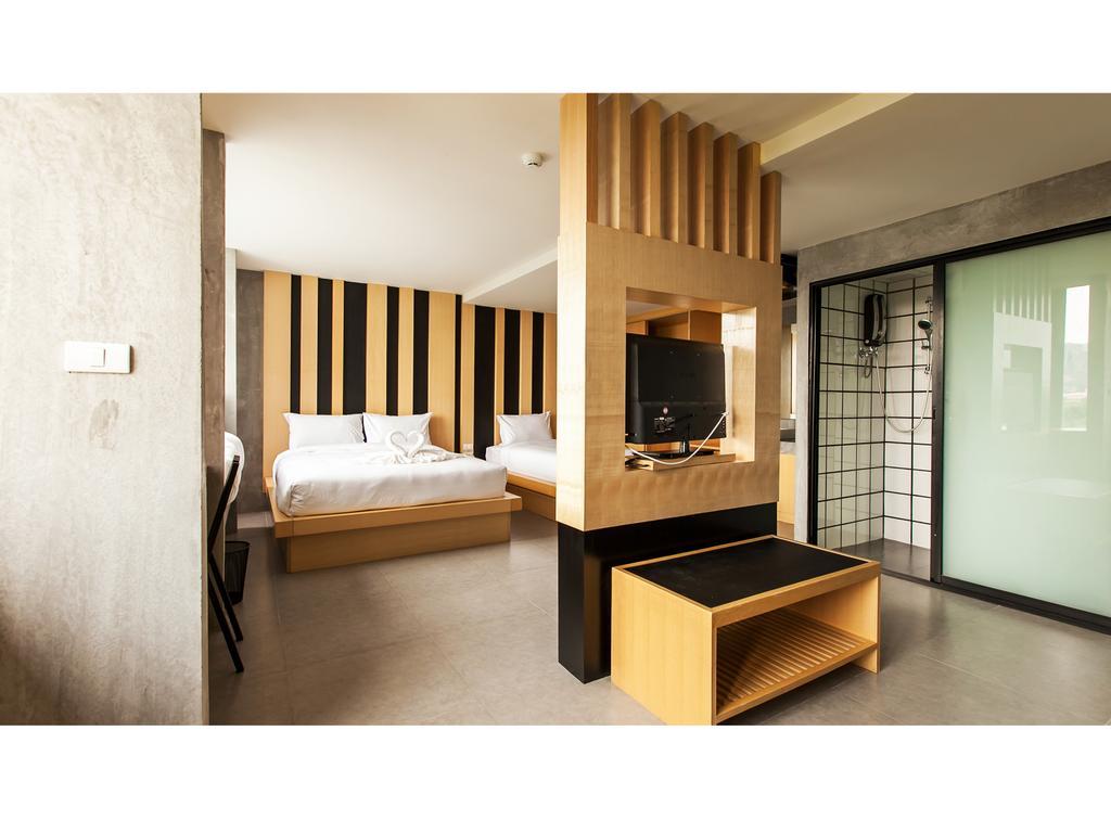B2 Phuket Boutique & Budget Hotel Екстер'єр фото