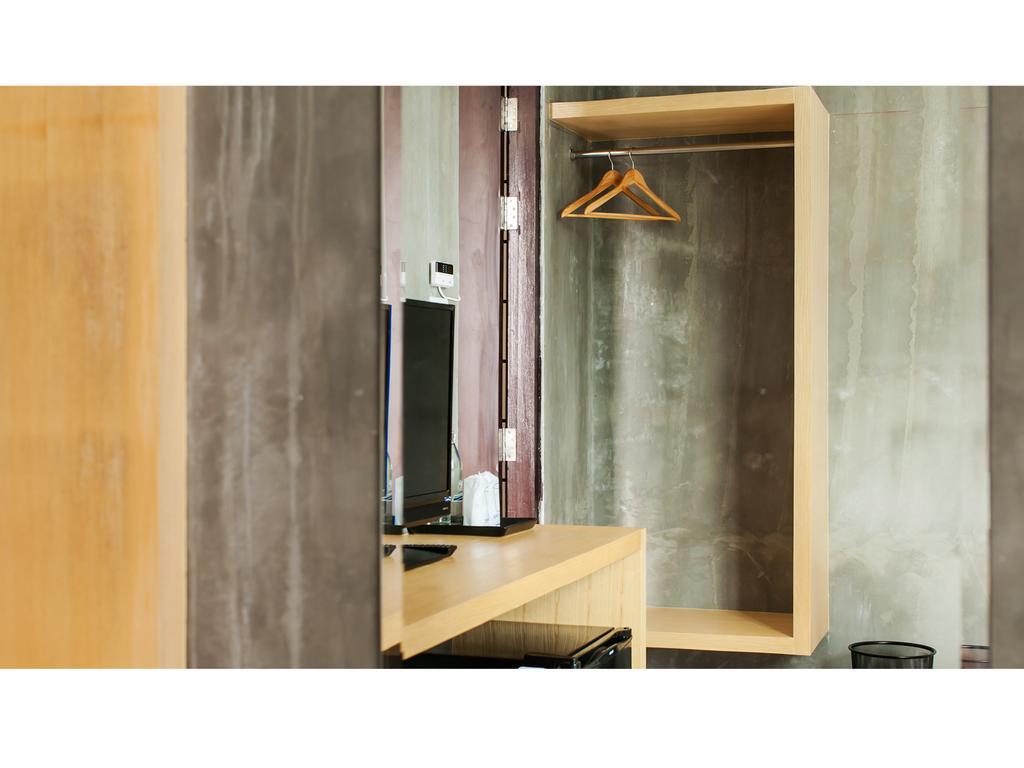 B2 Phuket Boutique & Budget Hotel Екстер'єр фото